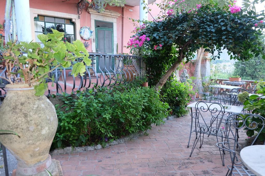 Hotel Villa Nettuno تاورمينا المظهر الخارجي الصورة
